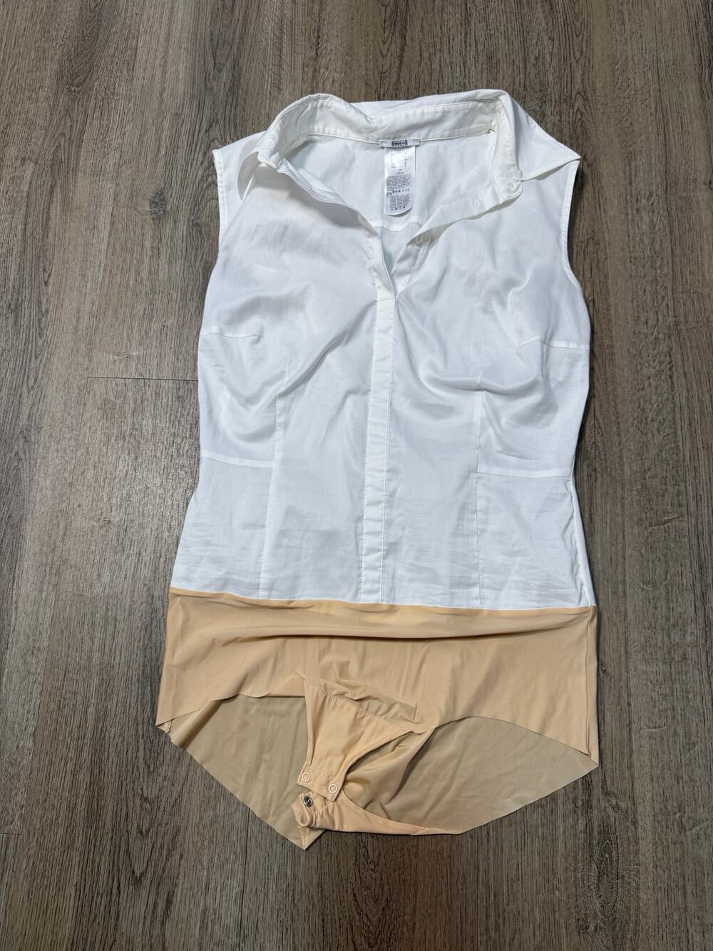 Woolford Women's Sleeveless White Button-Down Bodysuit with Nude Hem